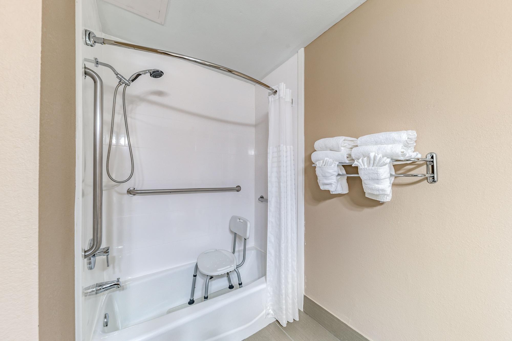 Quality Inn West Plano - Dallas Екстериор снимка
