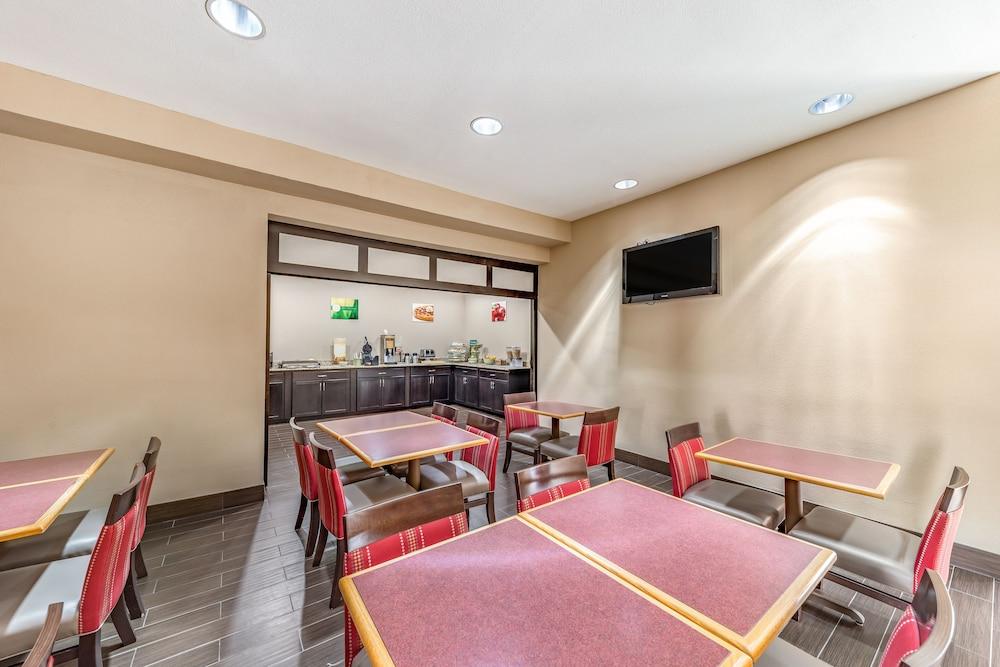 Quality Inn West Plano - Dallas Екстериор снимка