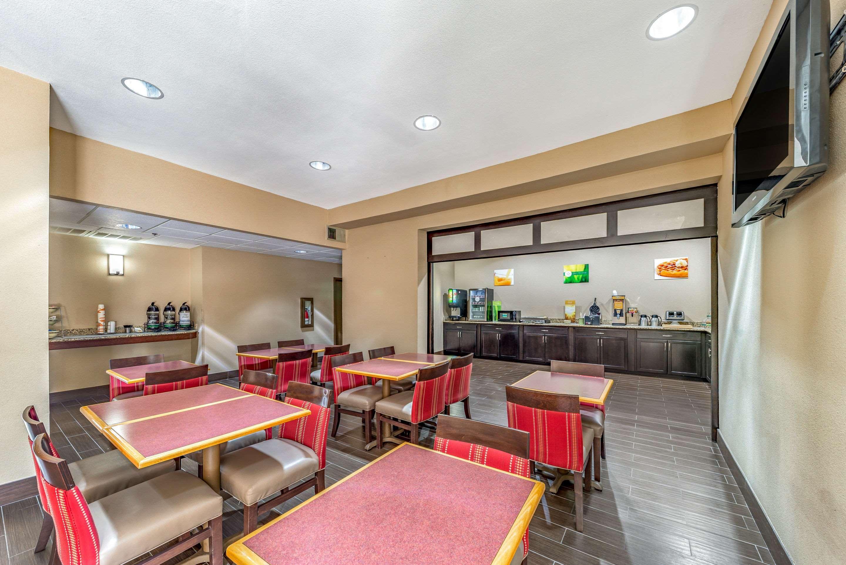 Quality Inn West Plano - Dallas Екстериор снимка