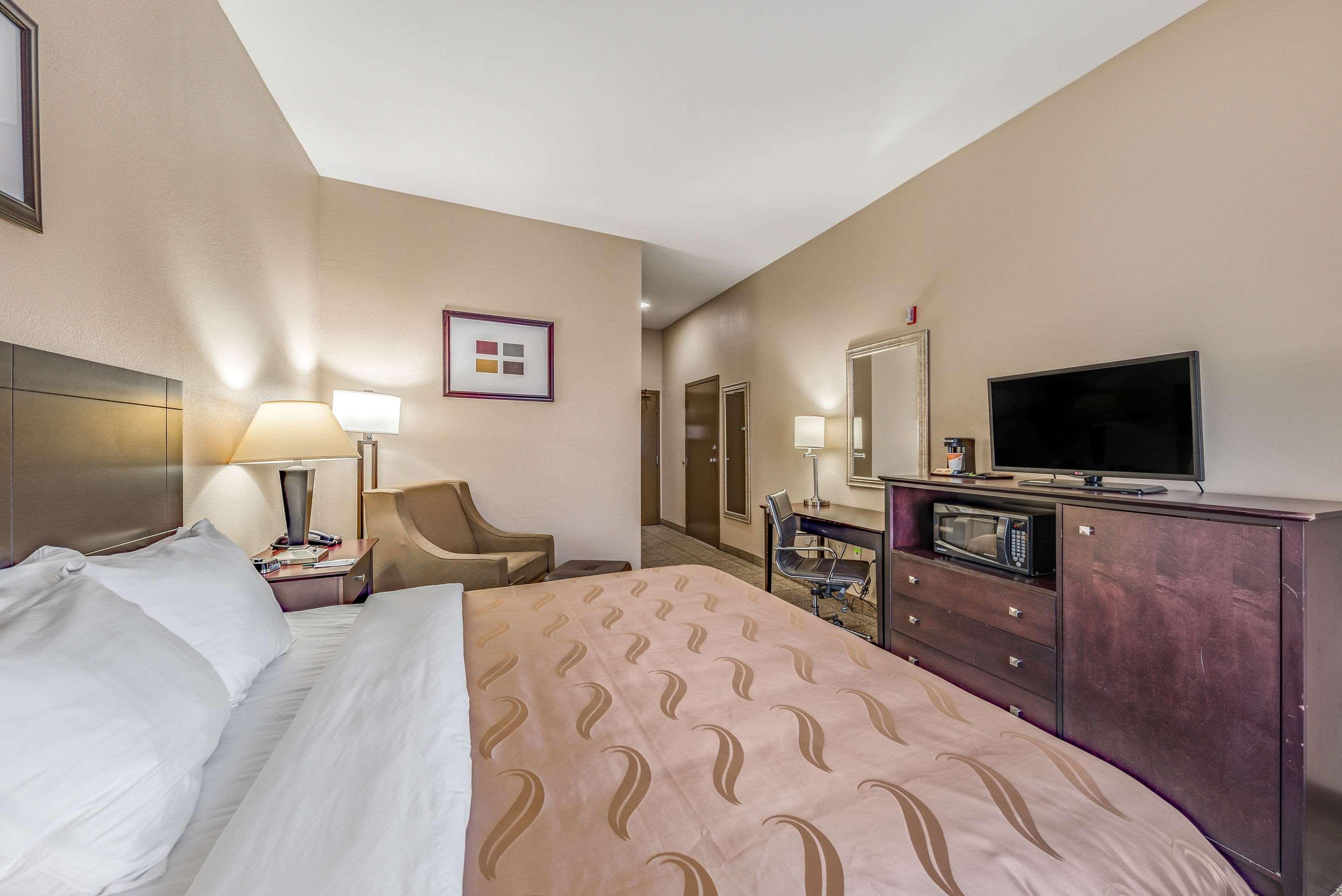 Quality Inn West Plano - Dallas Екстериор снимка